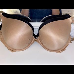 Victoria’s Secret Plunge Bra 36D push up